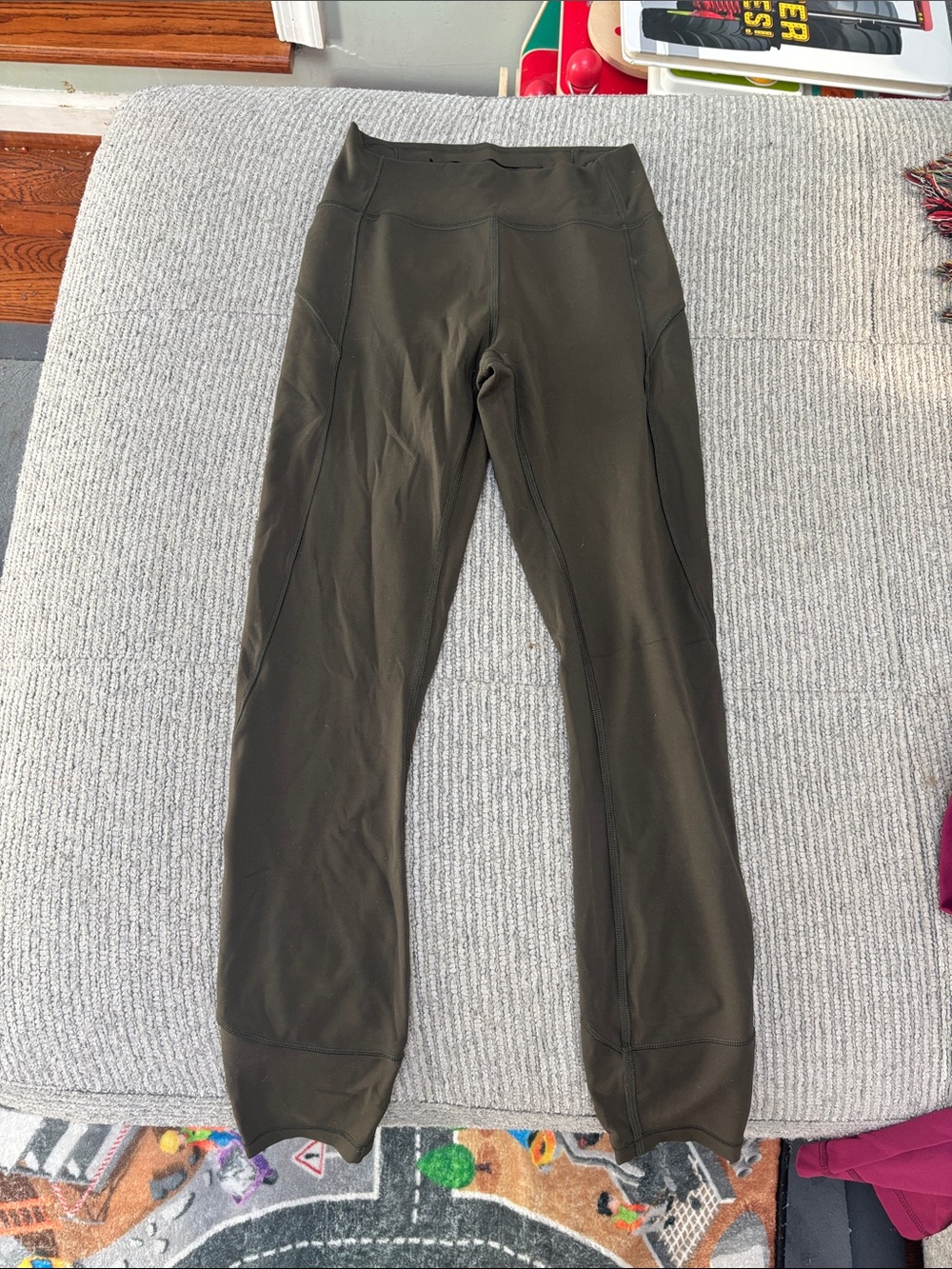 Green lulu leggings